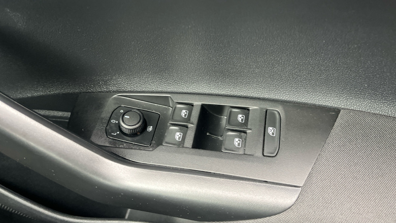 Volkswagen Polo 1.0 TSI 95 Match 5dr Petrol Hatchback